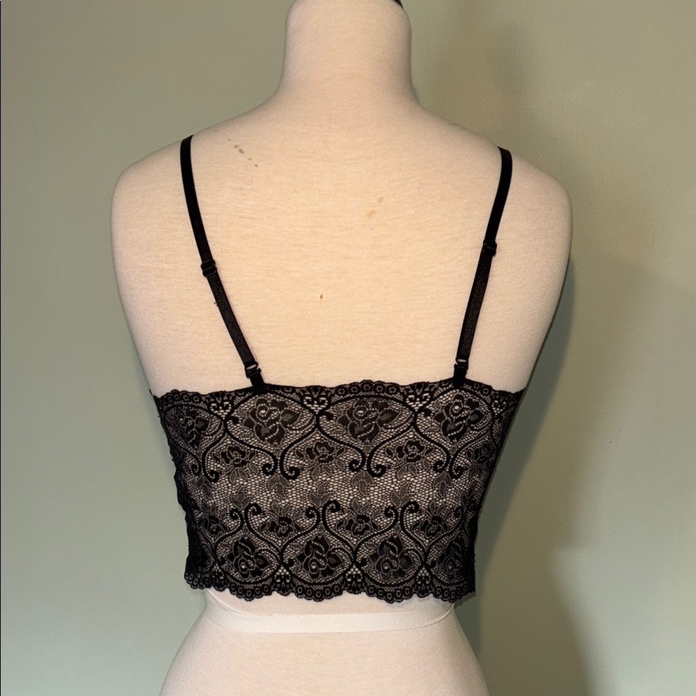 Black Lace Bra with Scalloped Trim and Spaghetti Straps size small - Picture 3 of 5